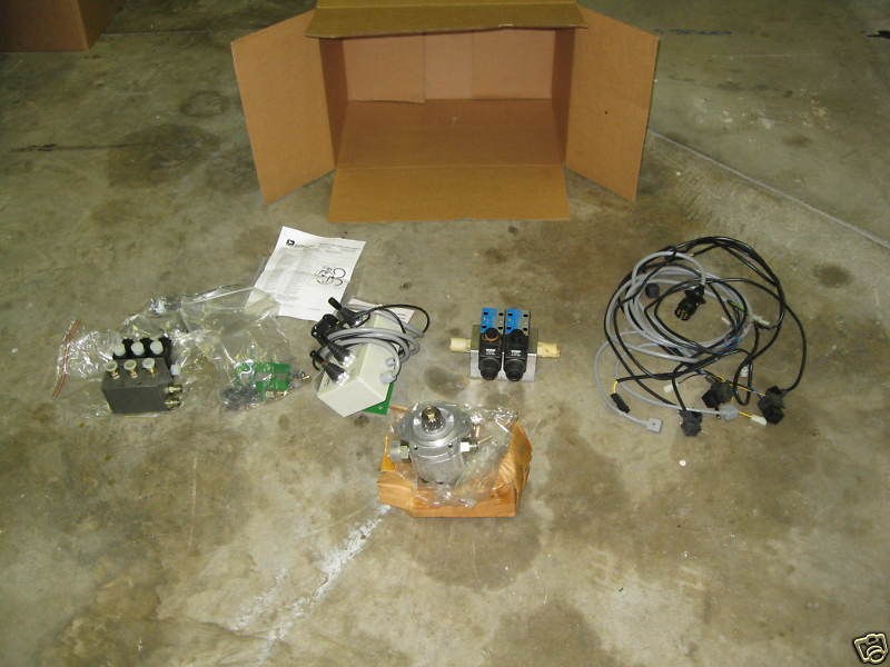 John Deere 5 Gang Mower Electro Hydraulic Lift Kit NEW