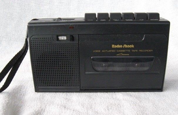 Vintage Radio Shack CTR 76 Voice Actuated Cassette Recorder ~ Player 