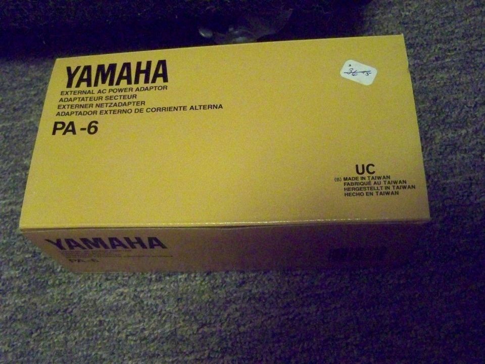 yamaha psr 6 keyboard in Electronic Instruments