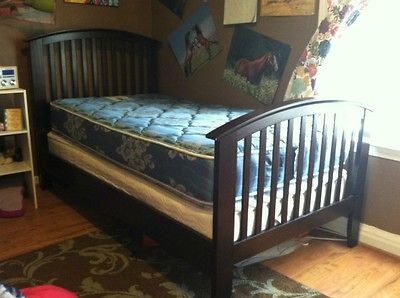 twin bed frame in Beds & Bed Frames