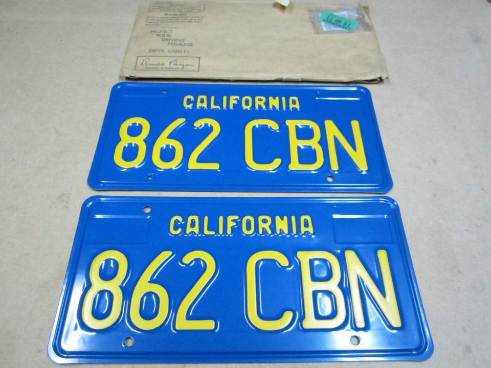 1971 BLUE CALIFORNIA LICENSE PLATES NEVER USED