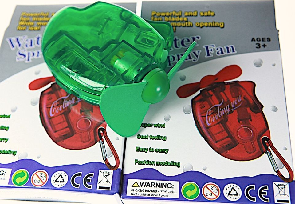4X WATER FANS FILL THIS HAND HELD FAN WITH WATER STAY COOL WITH WATER 