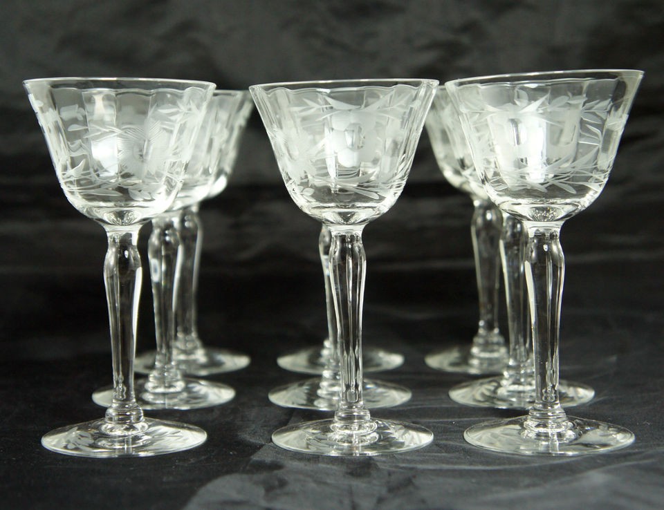 VINTAGE WINE LIQUEUR SHERRY GLASSES BASE ETCHED FLOWERS SET OF 9