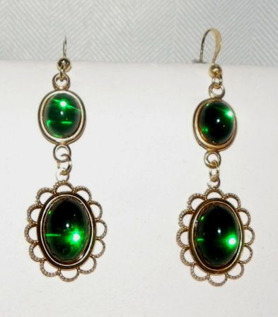 Jane Seymour Tudor Inspired Set from The Serie The Tudors Emeralds 
