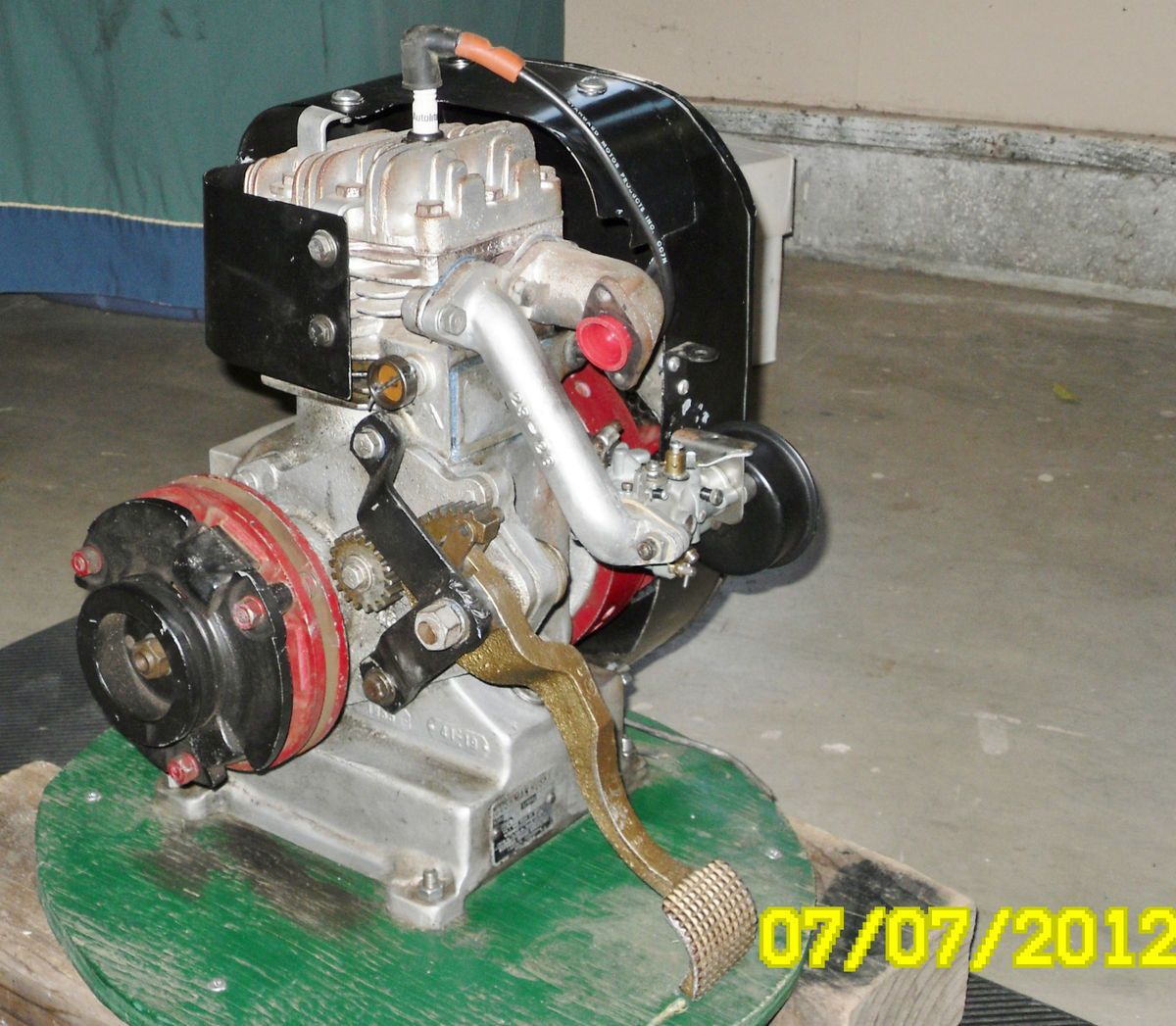 Cushman Motor Scooter Husky Engine 4 HP Complete