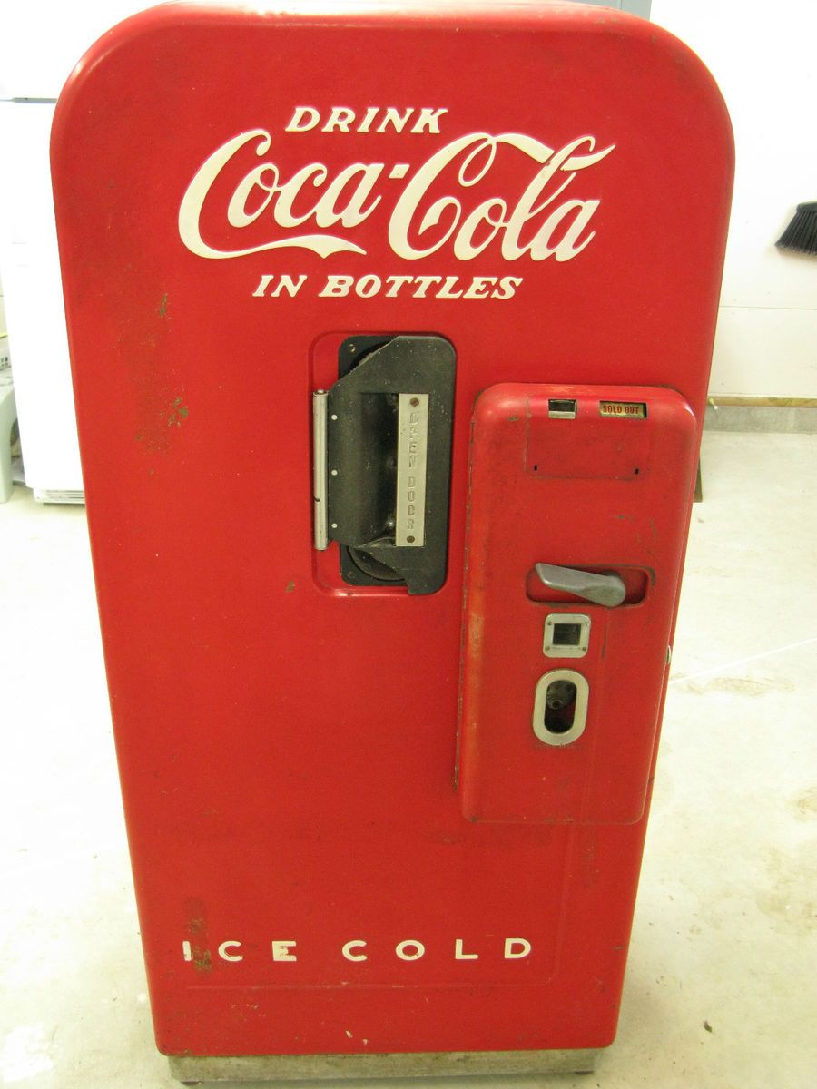 Antique Coke Machine/Coca Cola   Vendo Company   Working Condition 