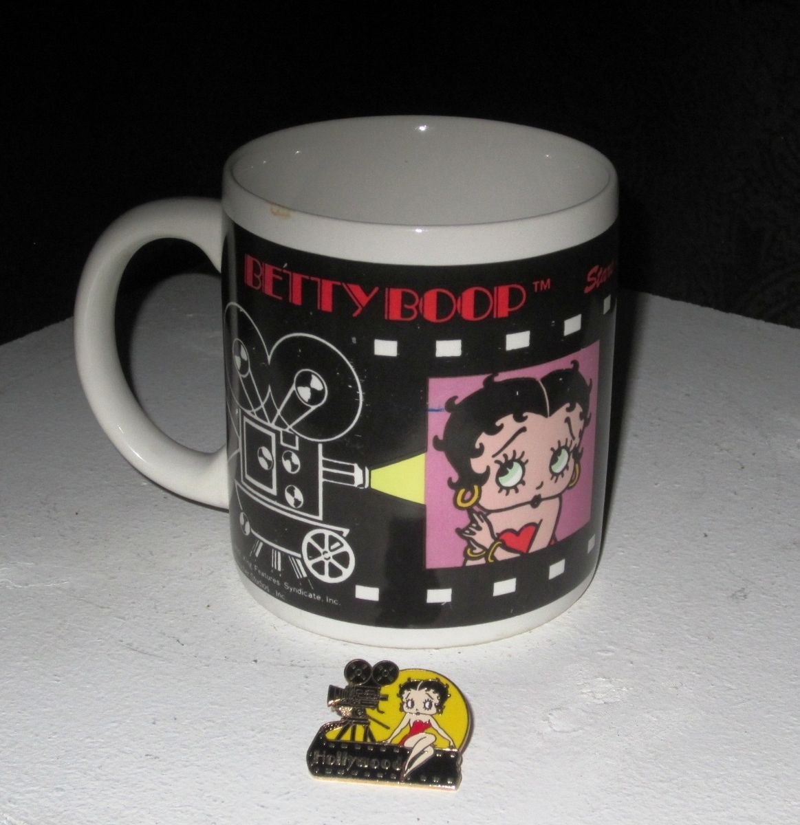 Betty Boop 2 Lot Stars at the MGM Grand 1992 Coffee Mug Hollywood Pin 