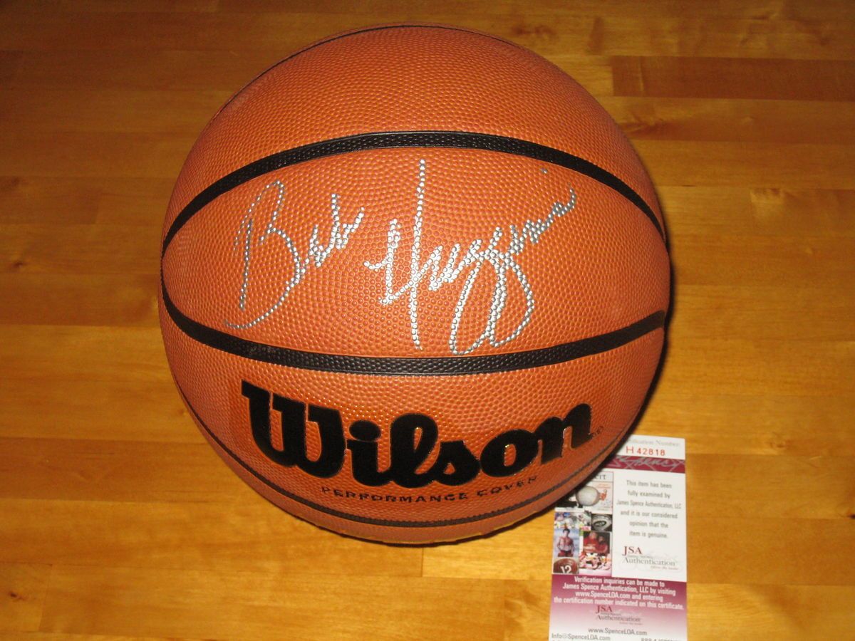 Bob Huggins signed West Virginia Mountaineers Wilson NCAA Basketball 