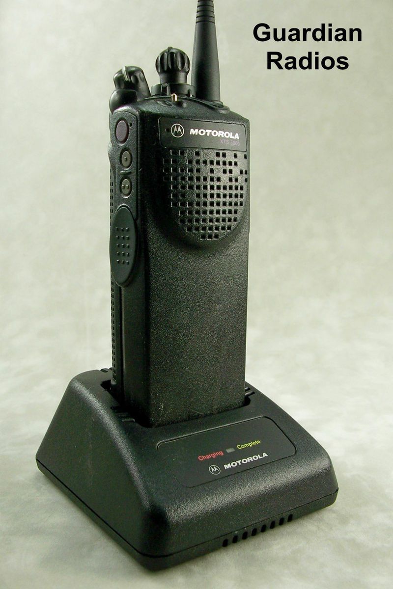 MOTOROLA ASTRO XTS 3000 MODEL I VHF 48CH RADIO w ACCESSORIES