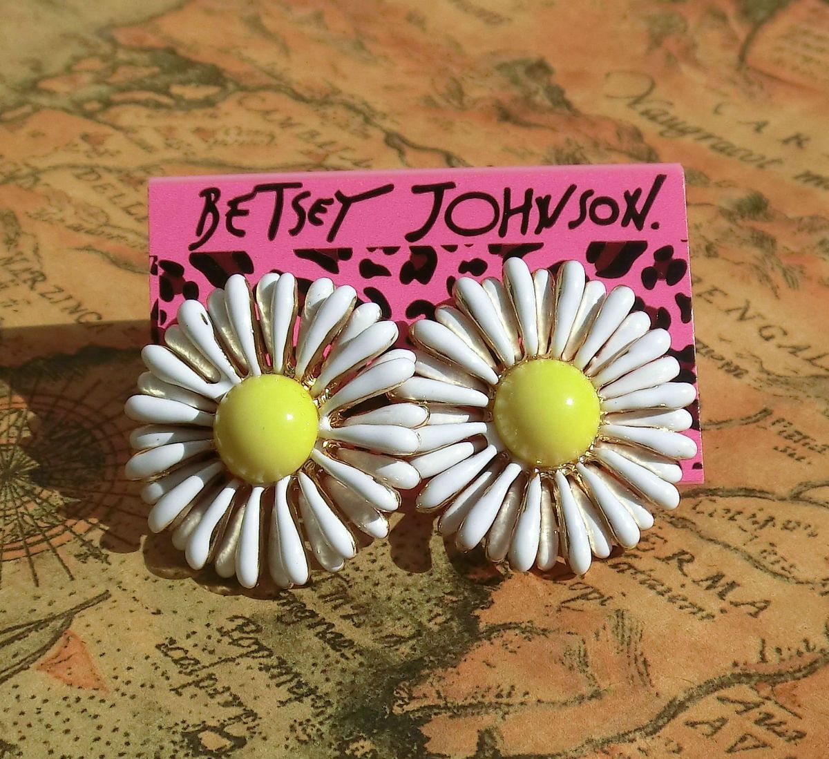  Johnson Drop glaze happiness chrysanthemum flower stud earrings E328