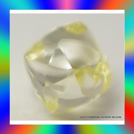 FANCY YELLOW RARE COLOR NATURAL DIAMOND CLEAN FLAWLESS HIGH VALUE RARE