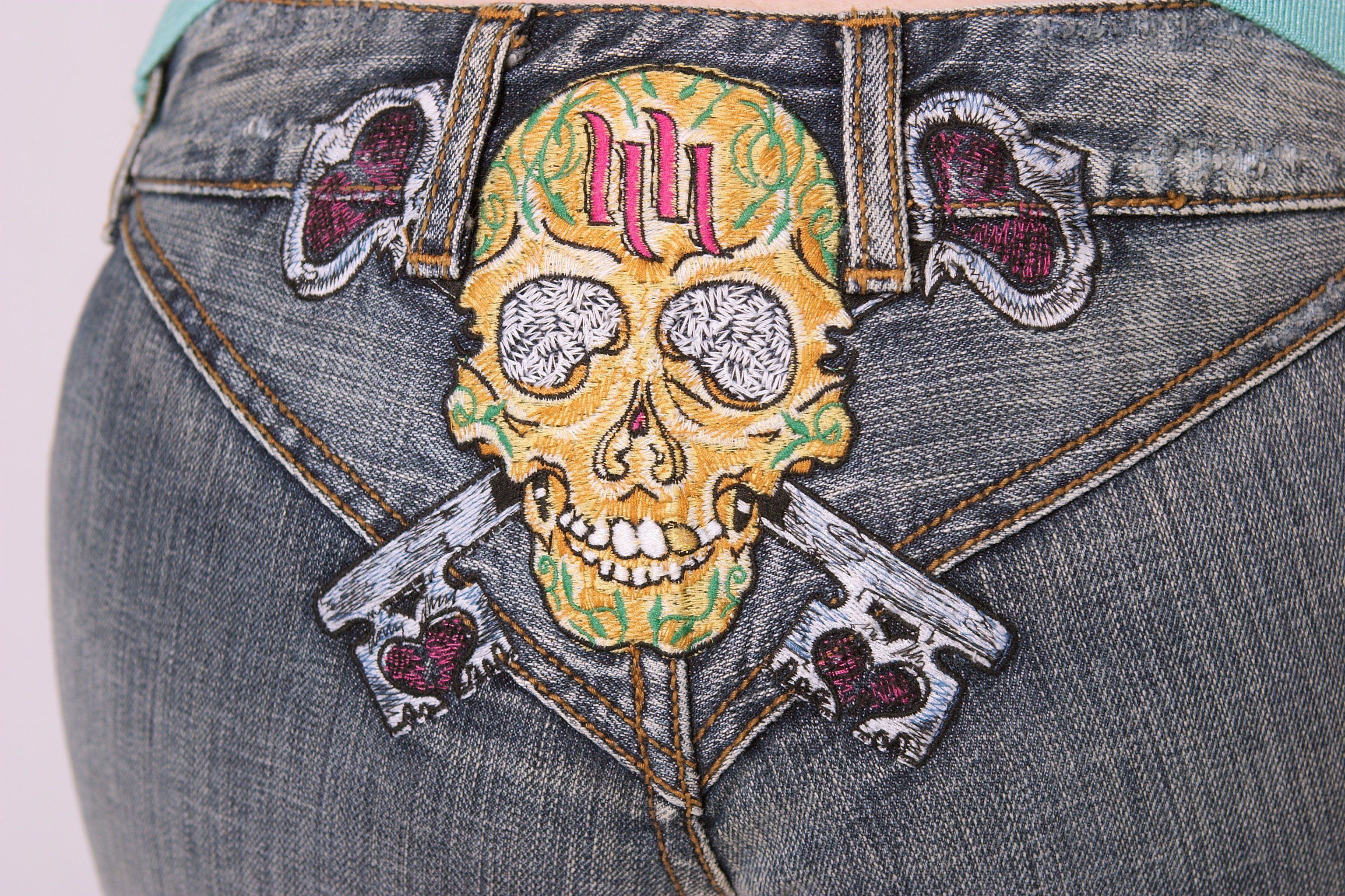 Hart Huntington Tattoo Jeans Skull Keys V Design sizes 26   30