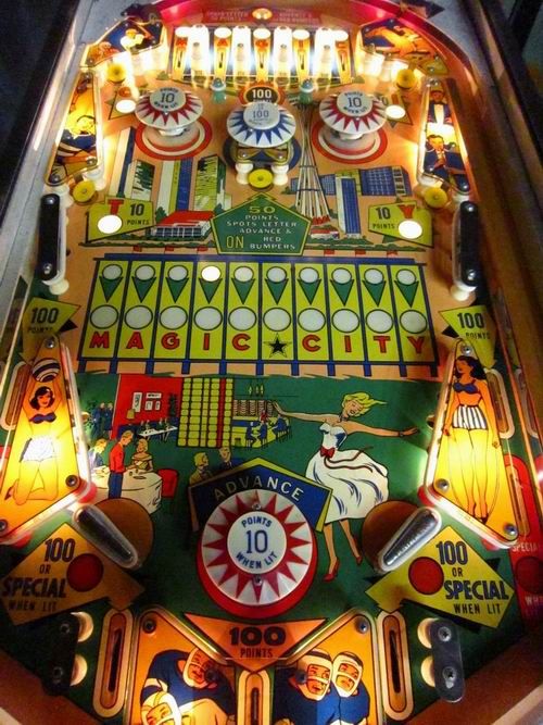 1967 Williams Magic City Pinball Machine