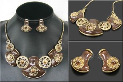 Brand Jewelry Gold Plated Beautiful Chocolate Resin Crystal Necklace