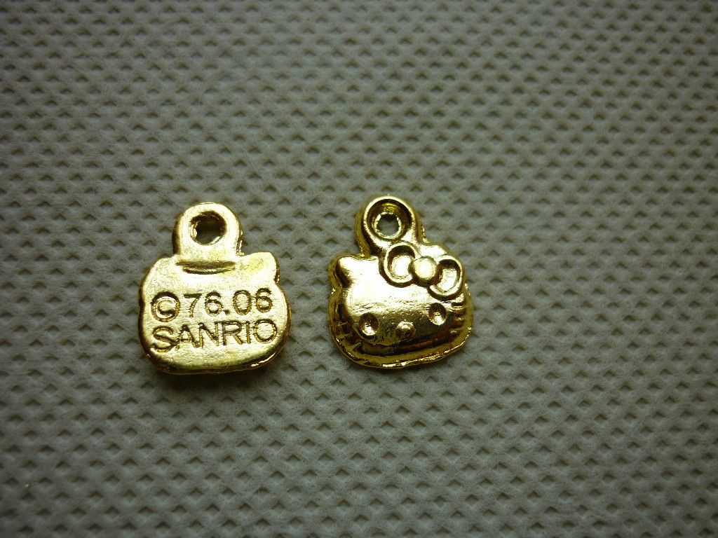 10 Gold Plated Hello Kitty Charm Charms Pendant New