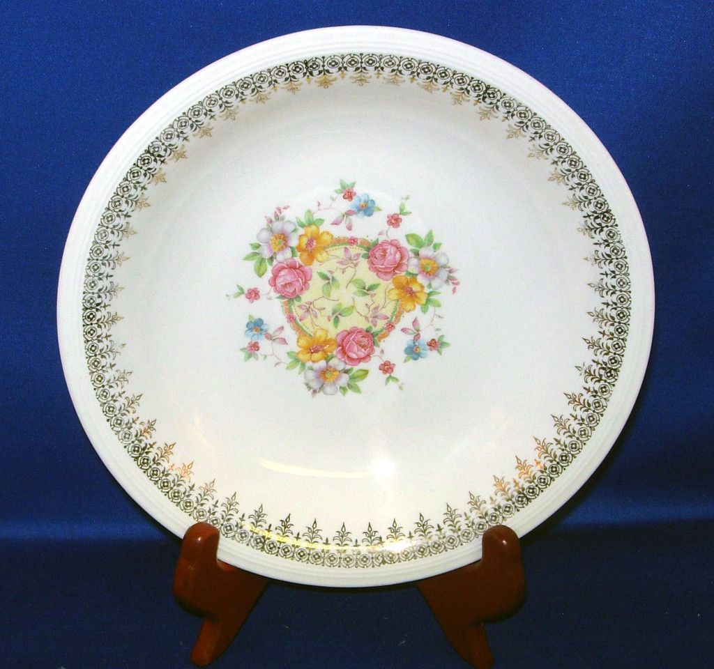 Edwin M Knowles China Royal Knowlton Gold Filigree Floral Center Soup