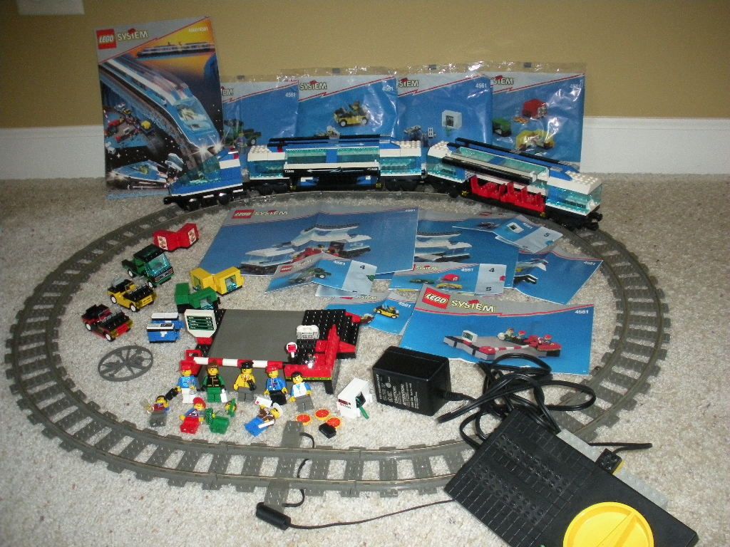 LEGO TRAIN SET #4561 Railway Express Transformer & Speed Regulator 100