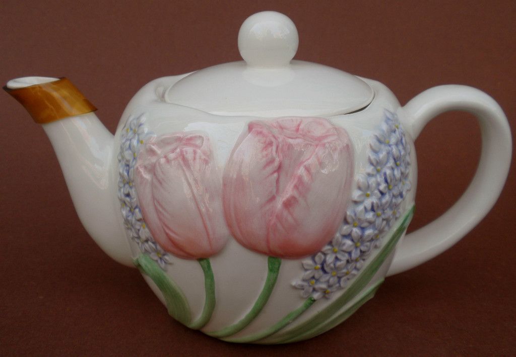  Japan TEAPOT Tea Pot TULIP GARDEN Mary Ann Baker Embossed Hyacinth