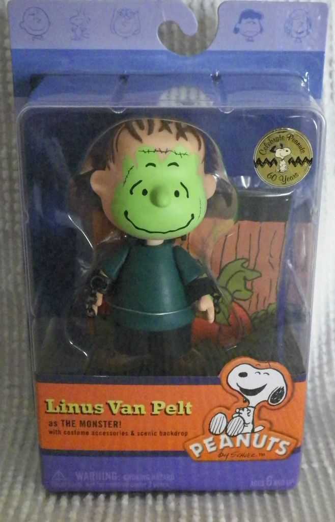 Peanuts Halloween Figure Costume Decoration Schulz Linus Van Pelt