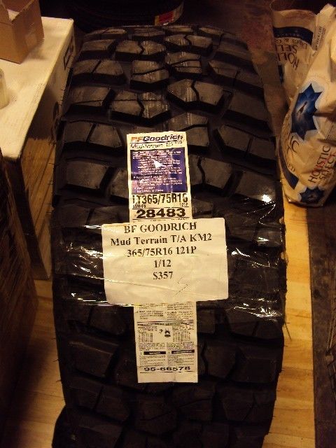 BF Goodrich Mud Terrain TA KM2 365 75R16 121P Brand New Tire